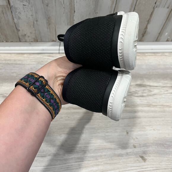 Skechers Virtue Divinity Swift Fit Hands Free Shoes black Womens 7.5 - Picture 2 of 6